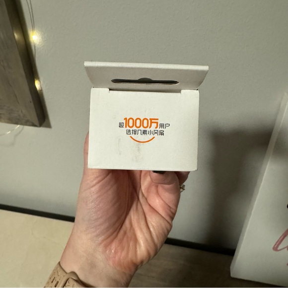 JISULIFE Pink Handheld Mini Fan, USB Rechargeable with Power Bank & Flashlight - Picture 6 of 12